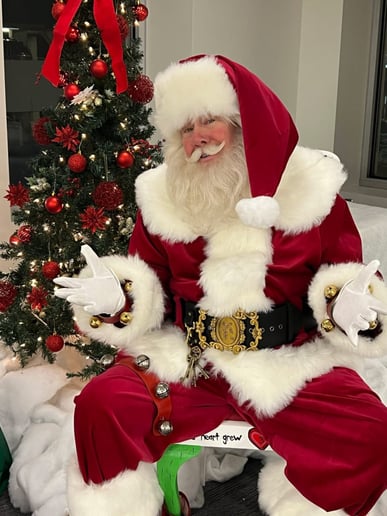 Gallery photo 1 of Santa Willy