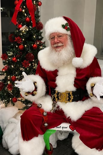 Gallery photo 2 of Santa Willy