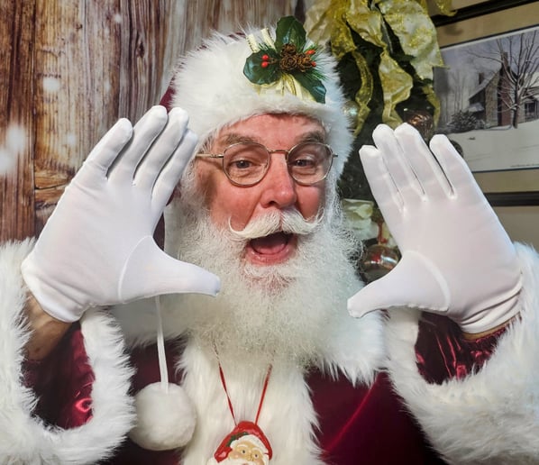 Gallery photo 12 of Santa Larry