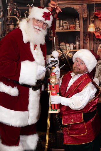 Gallery photo 13 of Santa Larry