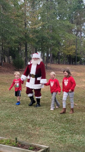 Gallery photo 12 of Santa Winston