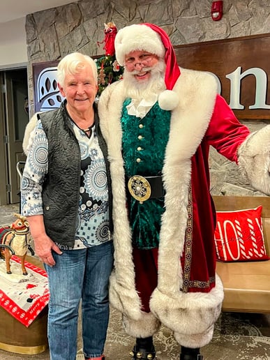 Gallery photo 4 of Santa Brent