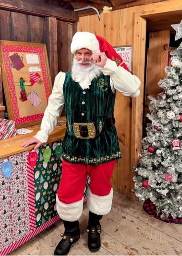 Gallery photo 10 of Santa Brent