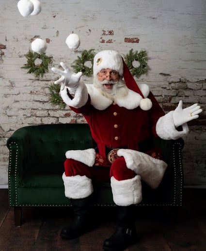 Gallery photo 3 of Santa Brent