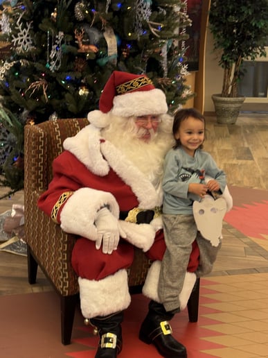 Gallery photo 1 of Santa Dan