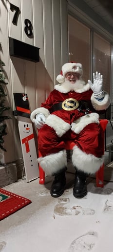 Gallery photo 21 of Santa Dave Hastings