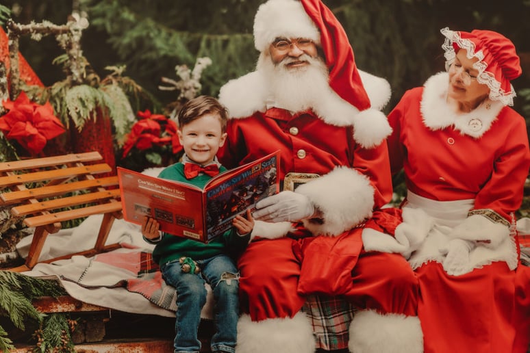Gallery photo 2 of SantaDougPNW