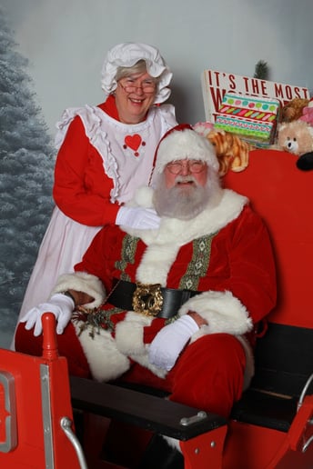Gallery photo 7 of Santa George