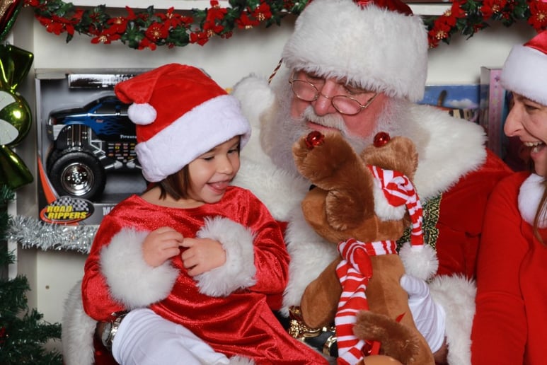 Gallery photo 8 of Santa George