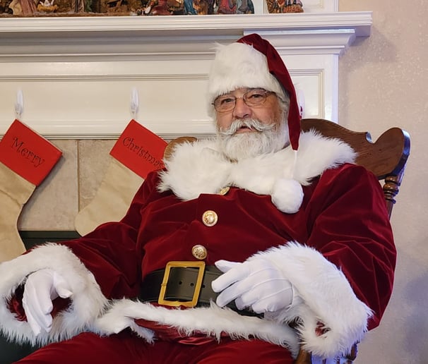 Gallery photo 5 of Santa Jim