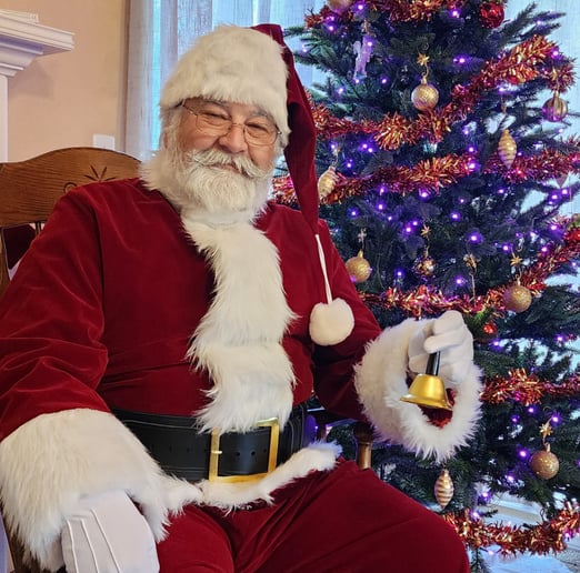 Gallery photo 6 of Santa Jim