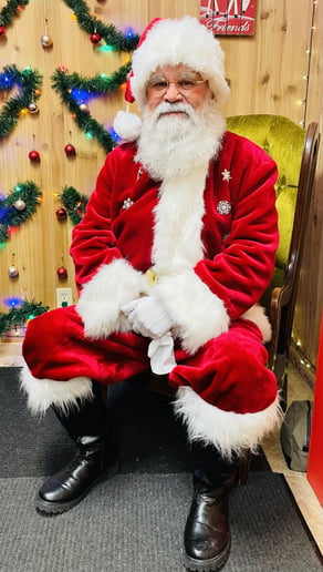 Gallery photo 6 of SantaKerryKringle