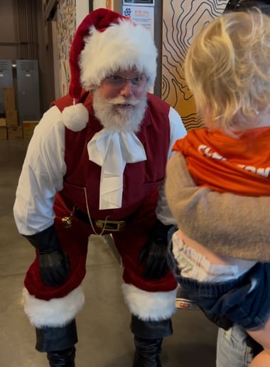 Gallery photo 1 of Santa Kris Kringle