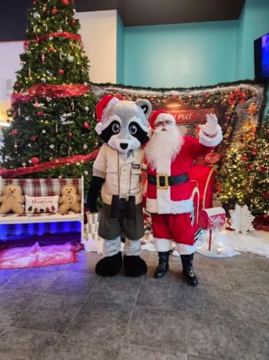 Gallery photo 8 of Santa John