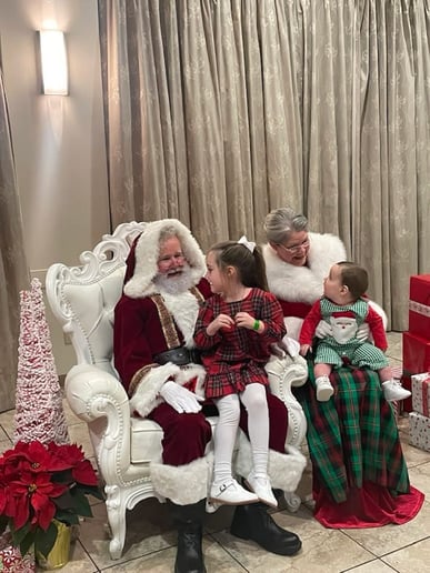 Gallery photo 6 of SantaPops
