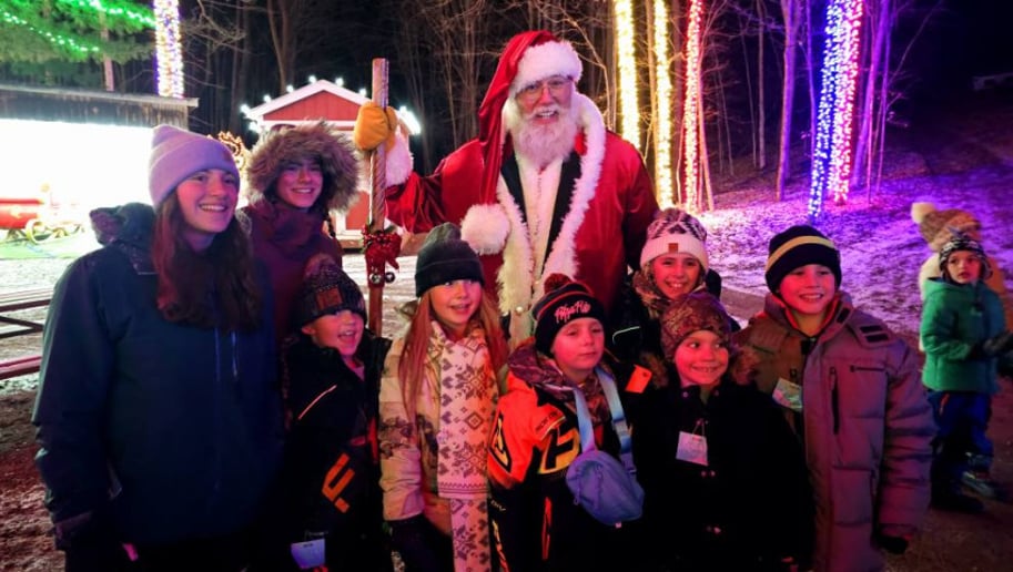 Gallery photo 1 of Santa's Northwoods Cabin