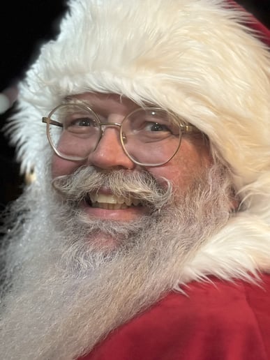 Gallery photo 1 of Santa Sean Black