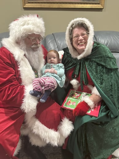 Gallery photo 7 of Santa Sean Black