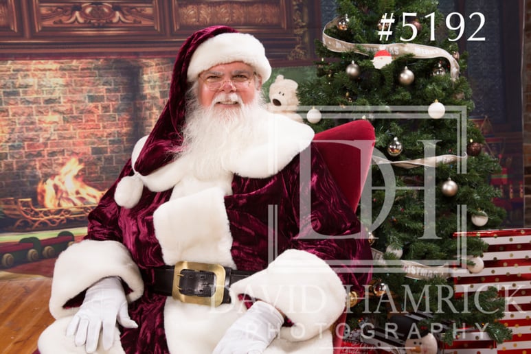 Gallery photo 6 of SantE Claus