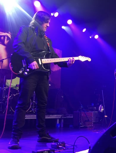 Gallery photo 1 of Santiago Lopez - Professional Guitarist