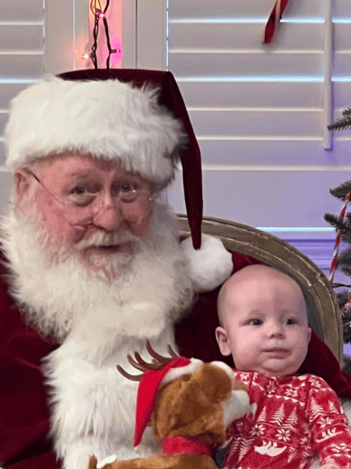 Gallery photo 2 of Santy Santa Pete