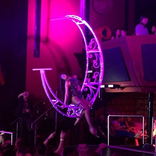 Gallery photo 16 of Sanya Ismail - Aerialist