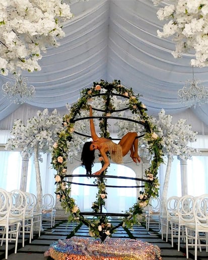 Gallery photo 48 of Sanya Ismail - Aerialist