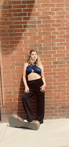 Gallery photo 4 of Sapphie