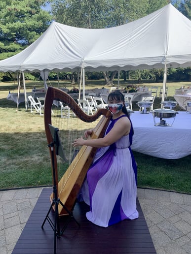 Gallery photo 9 of Sarah Thompson, Harpist