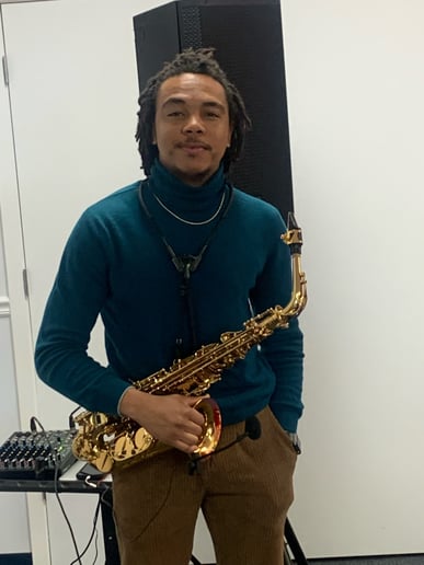 Gallery photo 1 of SargentSax