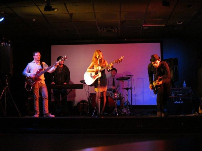 Gallery photo 5 of Sasha B Singer-Songwriter