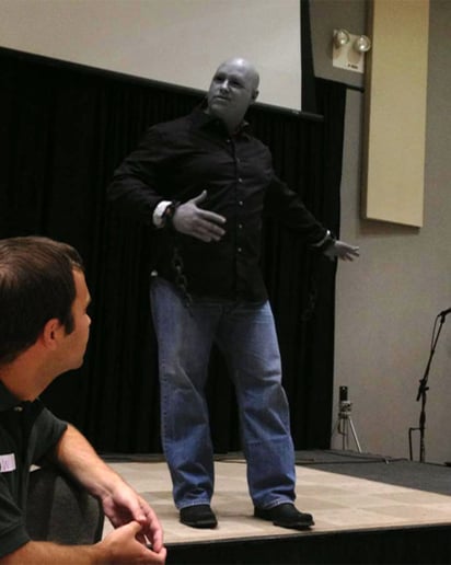 Gallery photo 3 of Satan Monologues