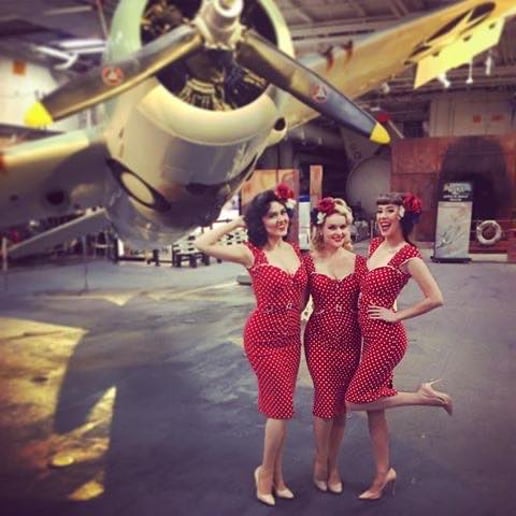 Gallery photo 4 of Satin Dollz USO Act - 1940s vocals and dance!