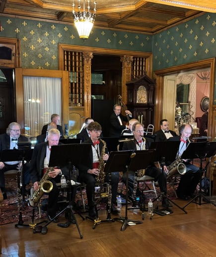 Gallery photo 3 of Savoy Big Band
