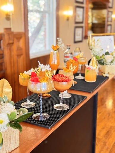 Gallery photo 1 of Savvy Sips Mobile Bar