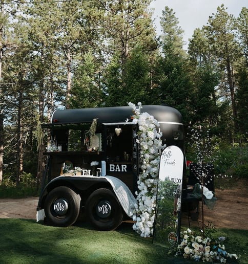 Gallery photo 7 of Savvy Sips Mobile Bar