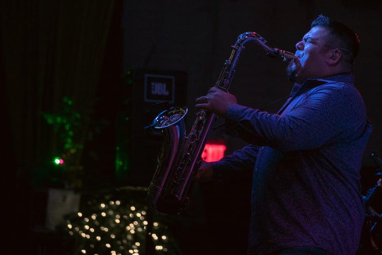 Gallery photo 1 of Sax Sessions with Mike Mendoza