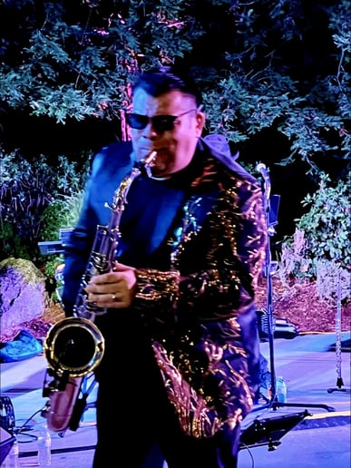 Gallery photo 3 of Sax Sessions with Mike Mendoza