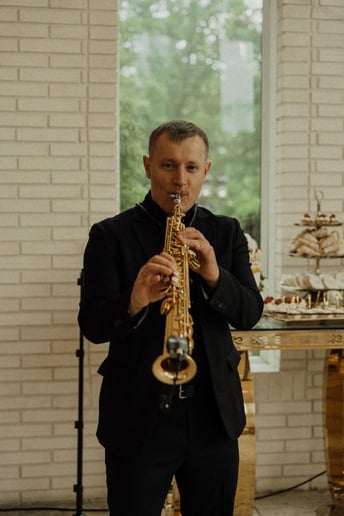 Gallery photo 5 of SaxArtMan
