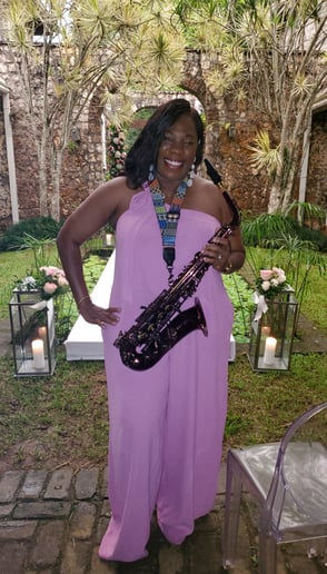 Gallery photo 8 of Saxgurl and Events
