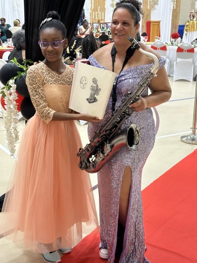 Gallery photo 6 of Saxophone Diva,  Leisha J