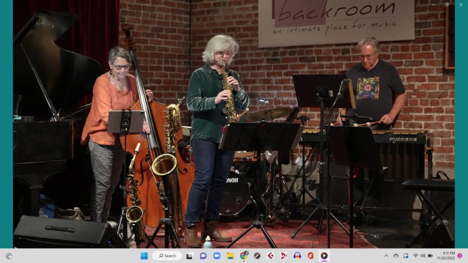 Gallery photo 4 of Saxophonist Georgianna Krieger