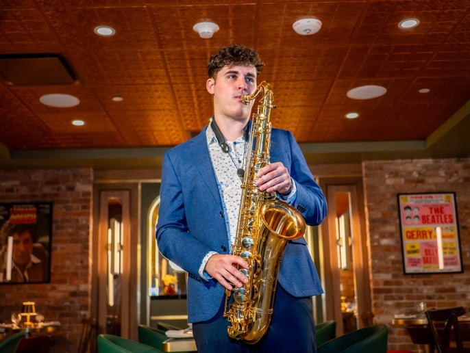 Gallery photo 3 of Saxophonist Jordan Burnett