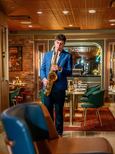 Gallery photo 5 of Saxophonist Jordan Burnett
