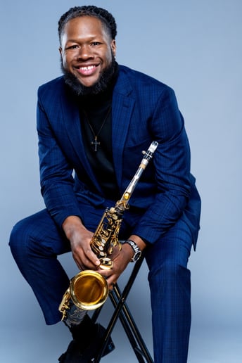 Gallery photo 1 of Saxophonist Kelvin Evans