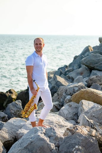Gallery photo 39 of Saxophonist Nikita Naymushin