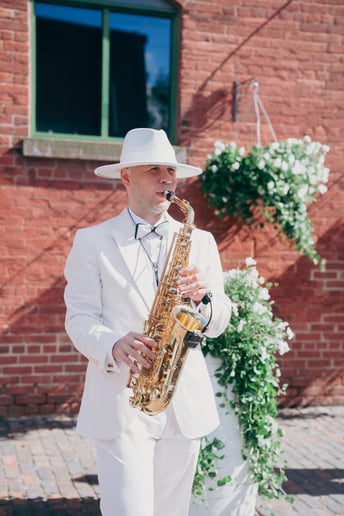 Gallery photo 9 of Saxophonist Nikita Naymushin