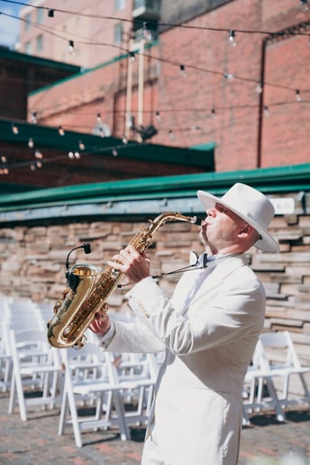 Gallery photo 21 of Saxophonist Nikita Naymushin