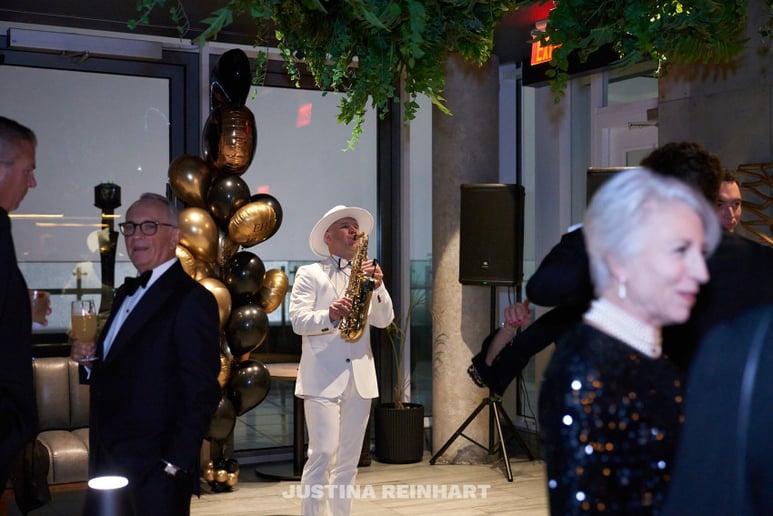 Gallery photo 18 of Saxophonist Nikita Naymushin