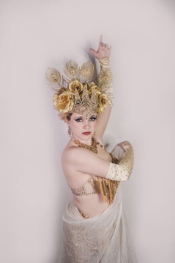 Gallery photo 6 of Scarlet Starlet